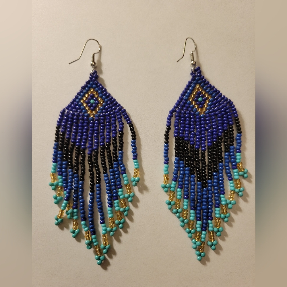Bohomenian Beaded Earrings NWT ❤️